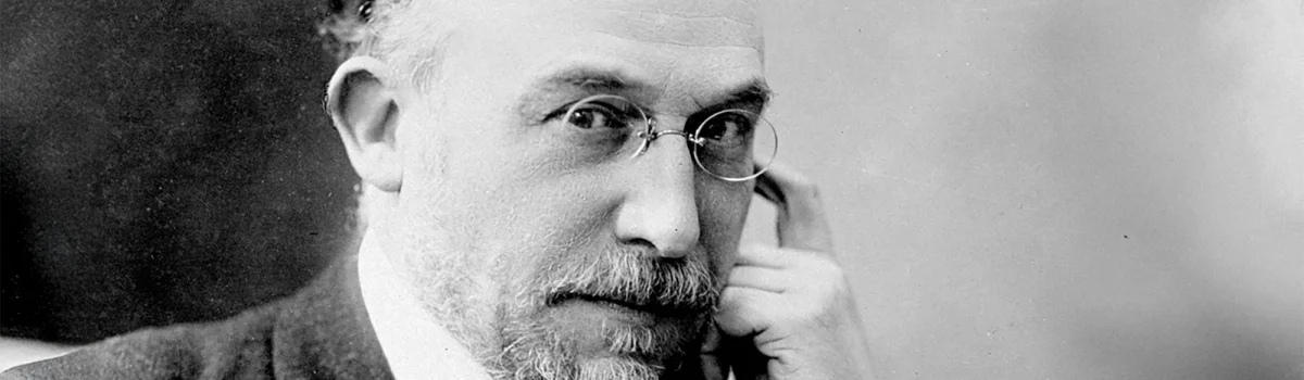 251013_Erik_Satie_AI-XXL.jpg