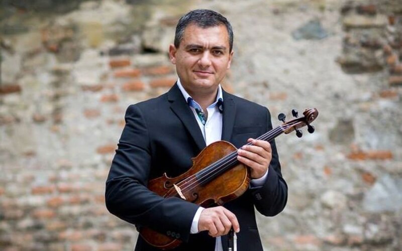 lakatos-robert-2.jpg