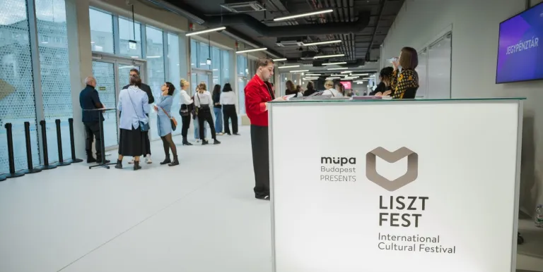 251015_Liszt_Unnep_Art_Market_Budapest_049_Nagy_Attila_Mupa.jpg