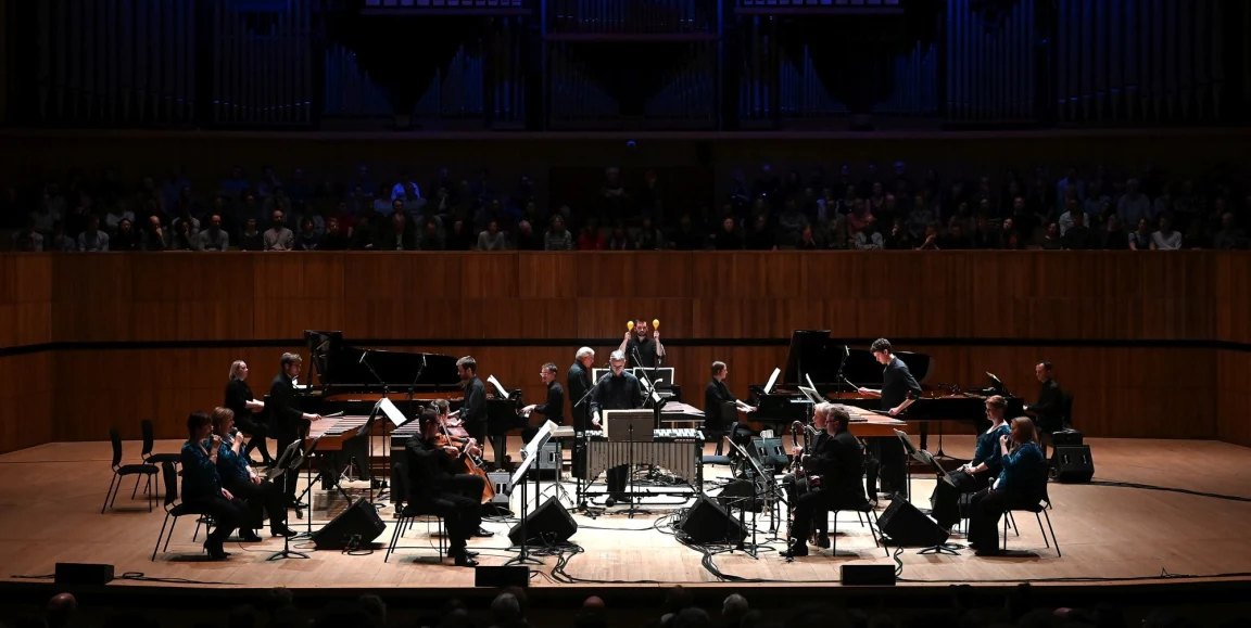 261012_London_Sinfonietta_Reich_Music_for_18_Musicians_c_Mark_Allan.jpg