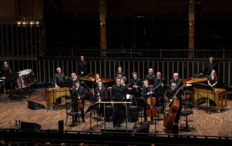 261012_Liszt_Unnep_London_Sinfonietta_042_Posztos_Janos_Mupa.jpg